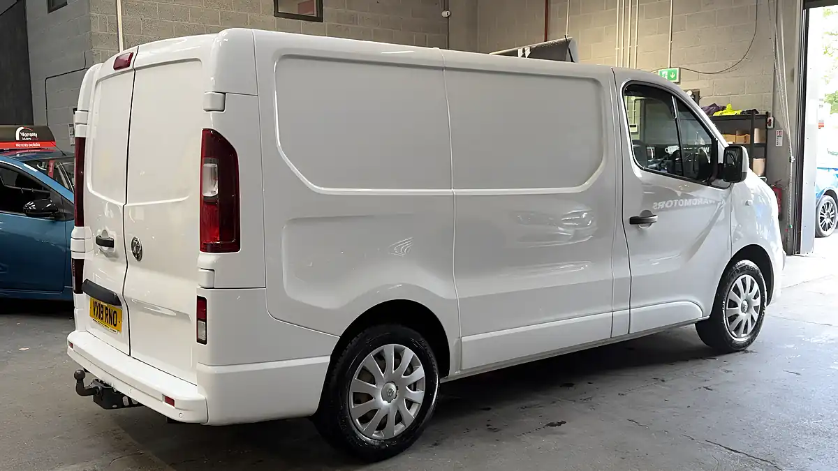 Used 2018 Vauxhall Vivaro Sportive White - Interior and Exterior details 5