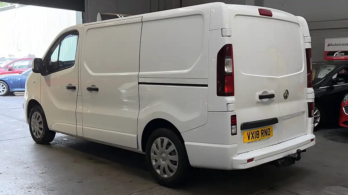 Used 2018 Vauxhall Vivaro Sportive White - Interior and Exterior details 7