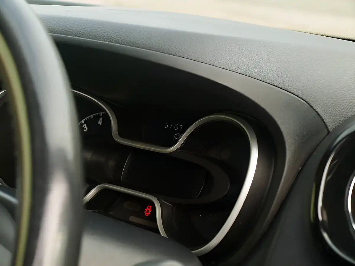 Used 2018 Vauxhall Vivaro Sportive White - Interior and Exterior details 19