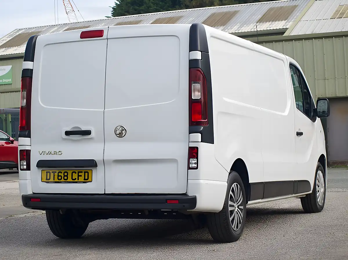 Used 2018 Vauxhall Vivaro Sportive White - Interior and Exterior details 7