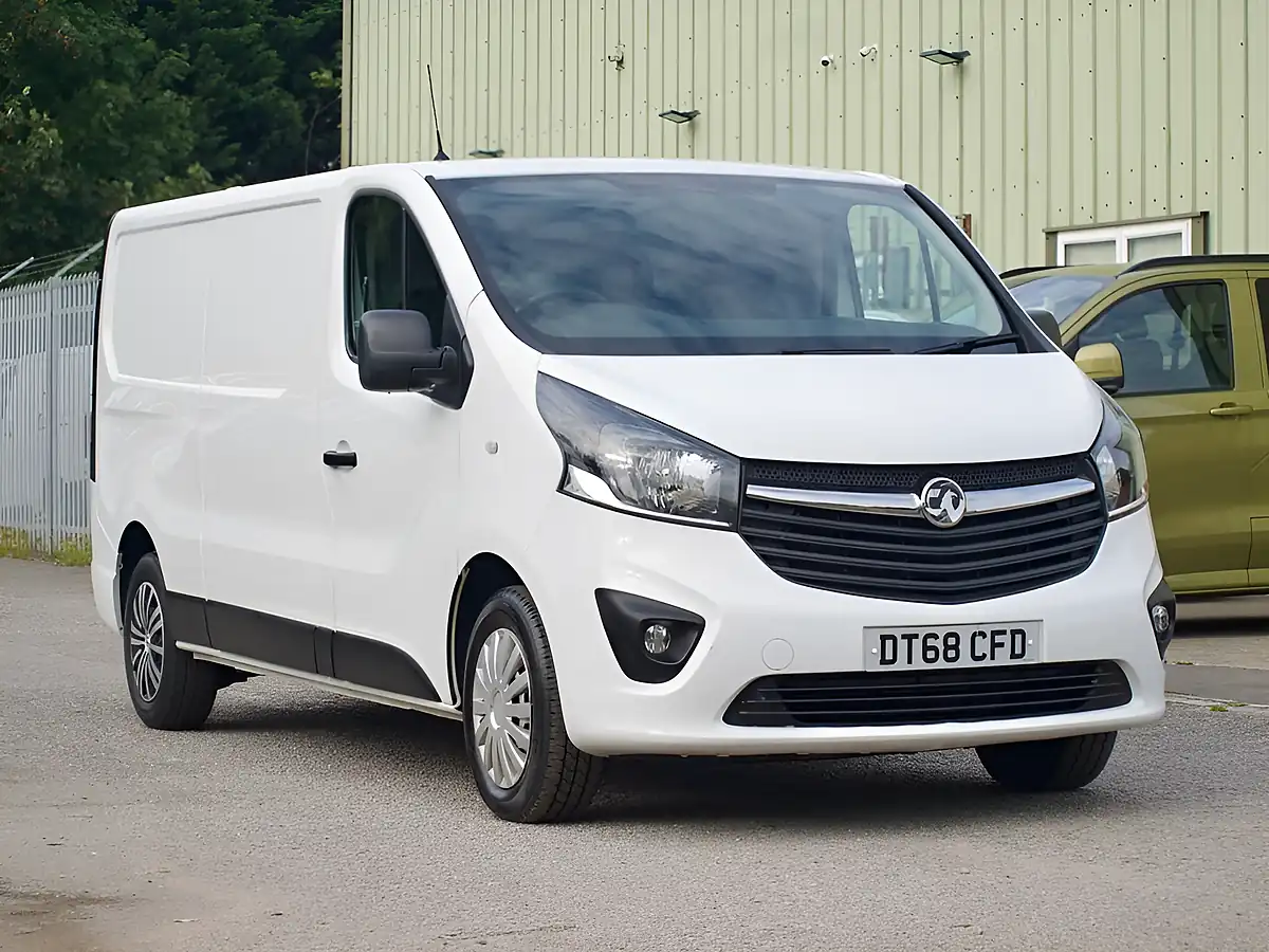 Used 2018 Vauxhall Vivaro Sportive White - Interior and Exterior details 8