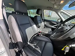 Used 2018 Vauxhall Zafira Sri Nav Sovereign Silver - Interior and Exterior details 19