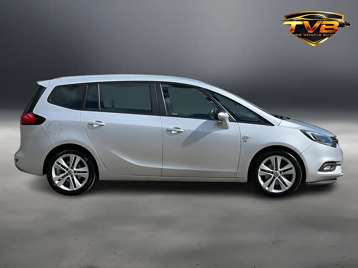 Used 2018 Vauxhall Zafira Sri Nav Sovereign Silver - Interior and Exterior details 5