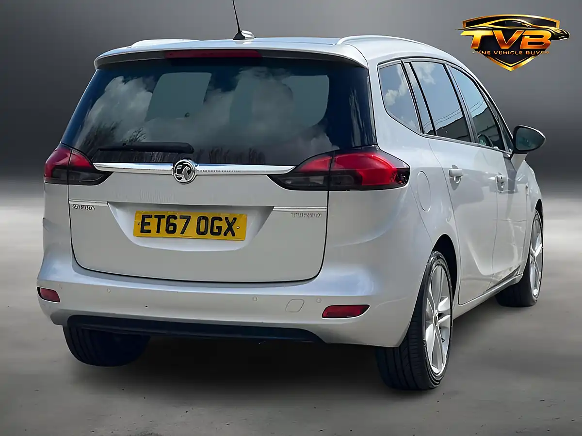 Used 2018 Vauxhall Zafira Sri Nav Sovereign Silver - Interior and Exterior details 8