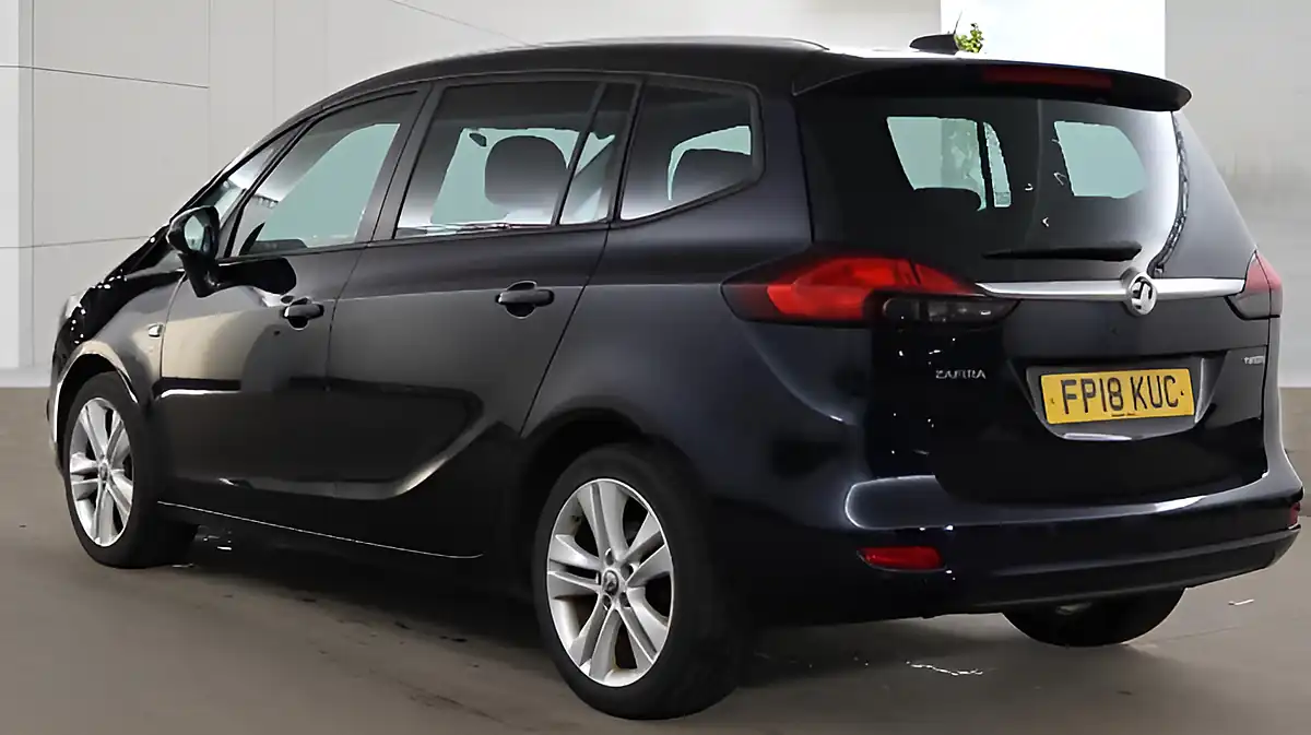 Used 2018 Vauxhall Zafira Tourer Sri Nav Blue - Interior and Exterior details 6