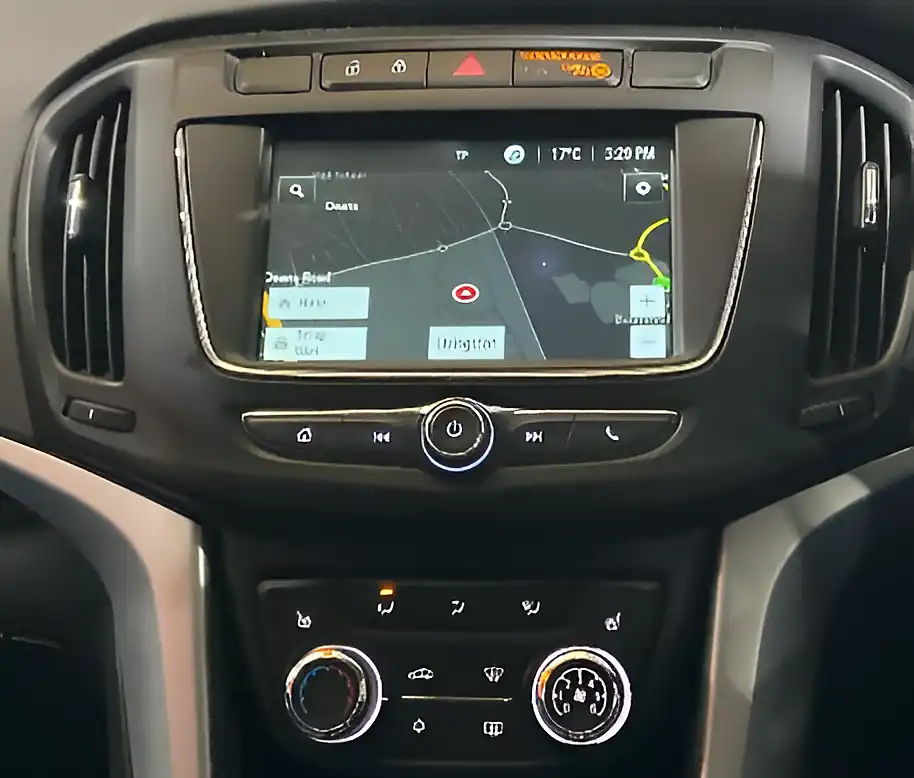 Used 2018 Vauxhall Zafira Tourer Sri Nav Blue - Interior and Exterior details 8