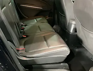 Used 2018 Vauxhall Zafira Tourer Sri Nav Blue - Interior and Exterior details 9