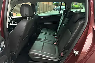 Used 2018 Vauxhall Zafira Tourer Sri Nav Red - Interior and Exterior details 13
