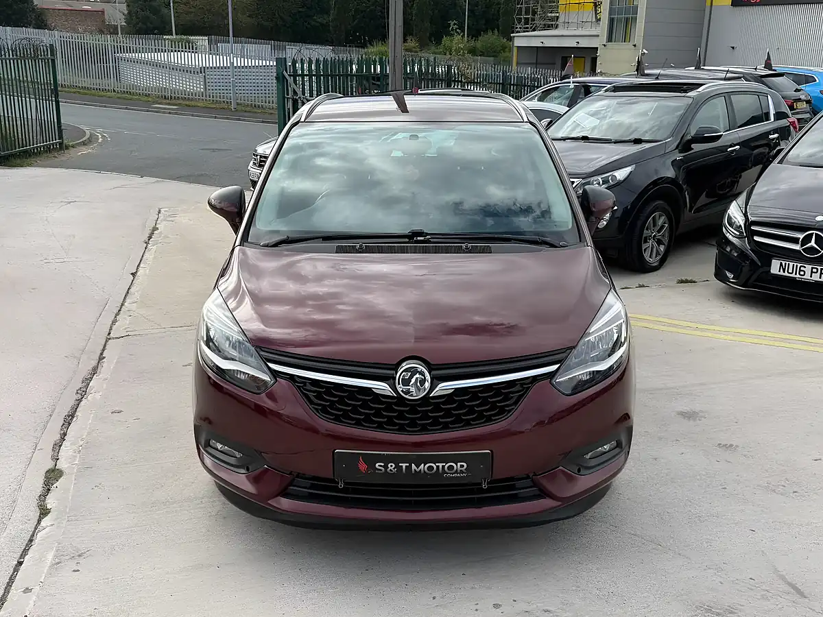 Used 2018 Vauxhall Zafira Tourer Sri Nav Red - Interior and Exterior details 2