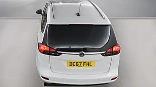 Used 2018 Vauxhall Zafira Tourer Sri Nav White - Interior and Exterior details 8