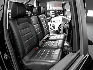 Used 2018 Volkswagen Amarok Highline Deep Black - Interior and Exterior details 14