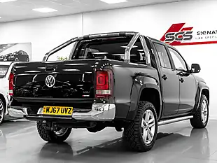 Used 2018 Volkswagen Amarok Highline Deep Black - Interior and Exterior details 5