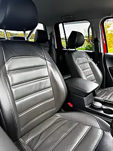 Used 2018 Volkswagen Amarok Highline Red - Interior and Exterior details 13