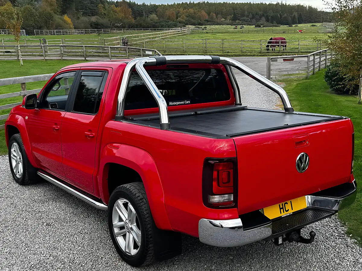 Used 2018 Volkswagen Amarok Highline Red - Interior and Exterior details 4