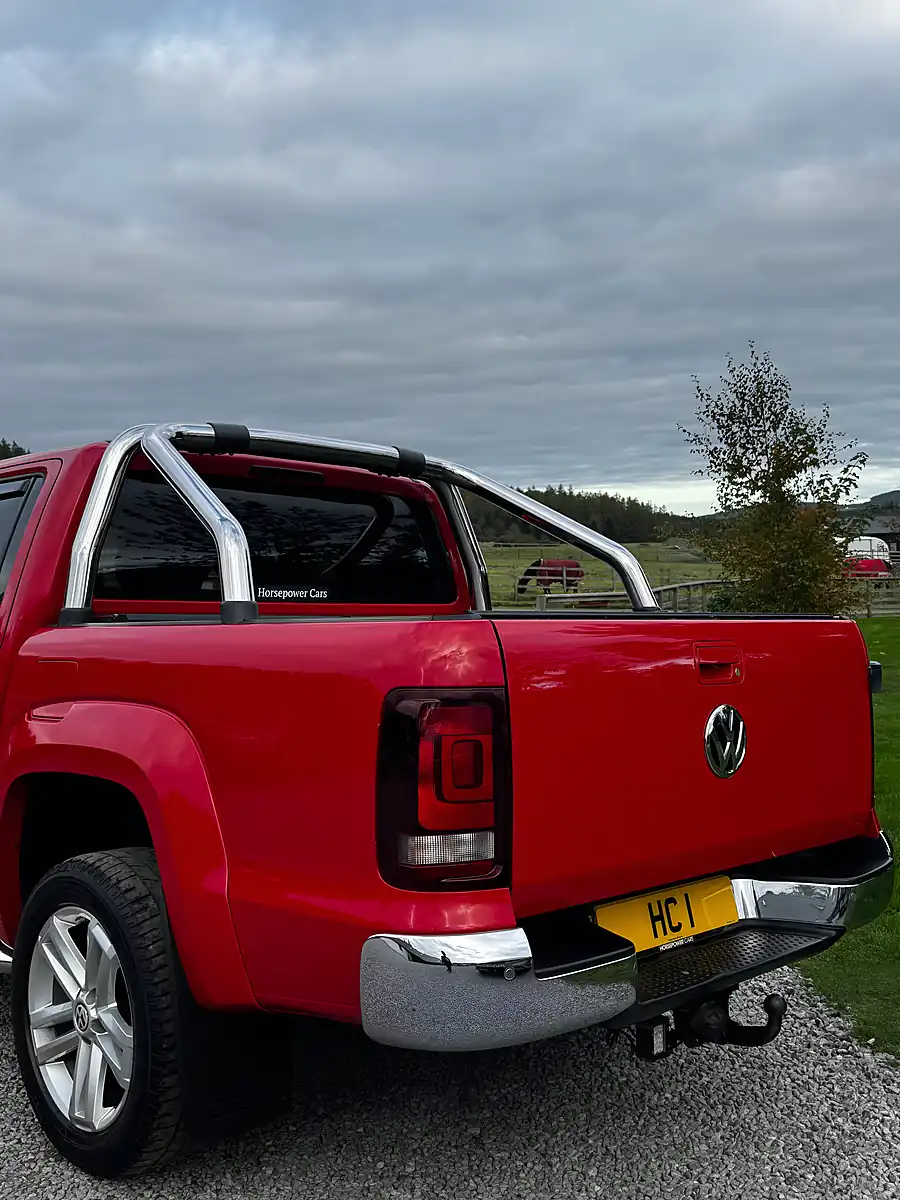 Used 2018 Volkswagen Amarok Highline Red - Interior and Exterior details 5