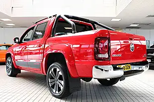 Used 2018 Volkswagen Amarok Highline Tornado Red - Interior and Exterior details 17