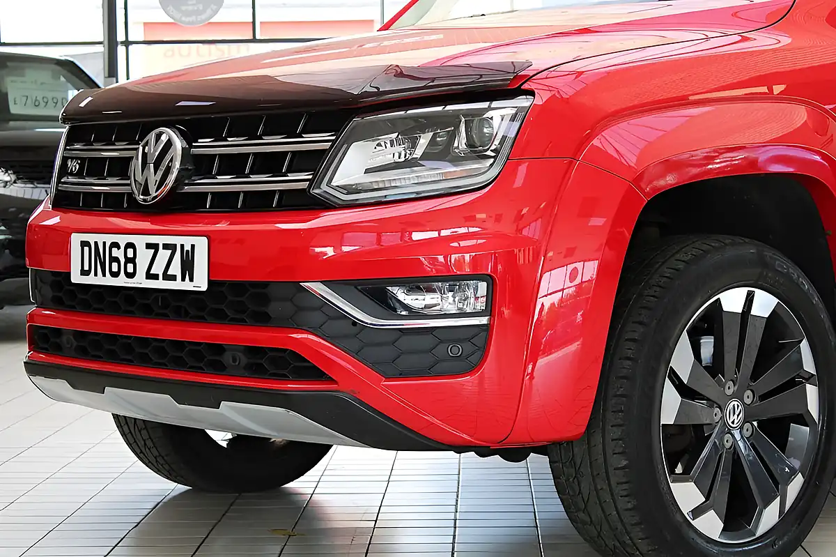 Used 2018 Volkswagen Amarok Highline Tornado Red - Interior and Exterior details 4