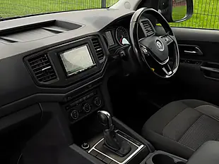 Used 2018 Volkswagen Amarok Trendline Black - Interior and Exterior details 14