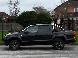 Used 2018 Volkswagen Amarok Trendline Black - Interior and Exterior details 4