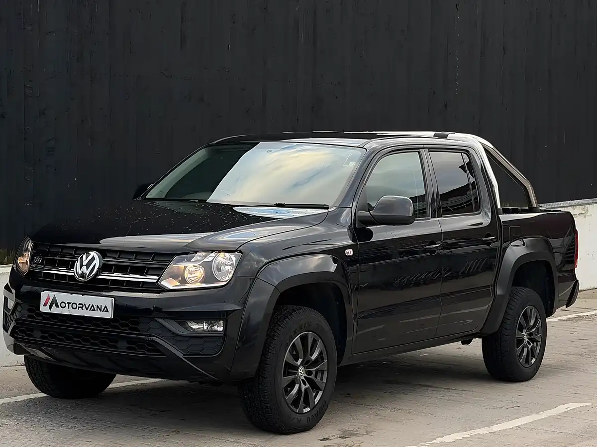 Used 2018 Volkswagen Amarok Trendline Black - Interior and Exterior details 9