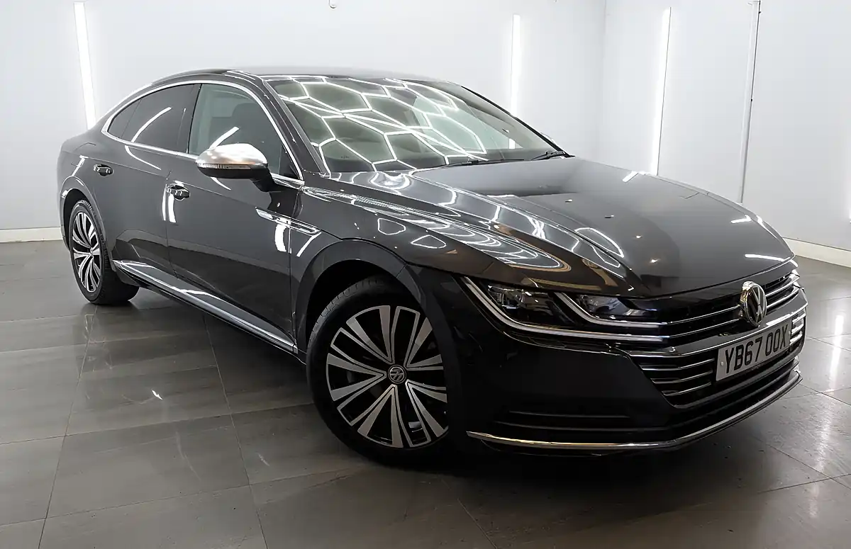 Used 2018 Volkswagen Arteon Elegance Manganese Grey - Front View