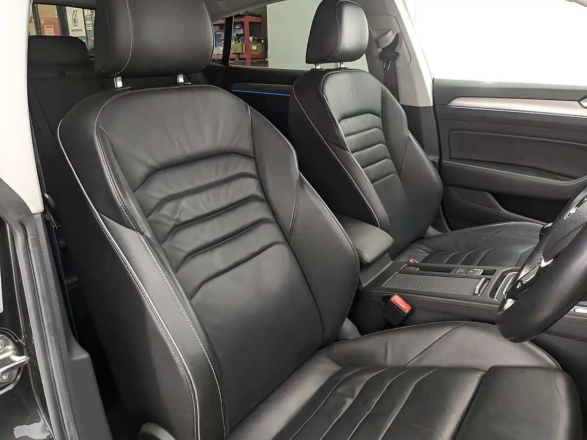 Used 2018 Volkswagen Arteon Elegance Manganese Grey - Interior and Exterior details 20