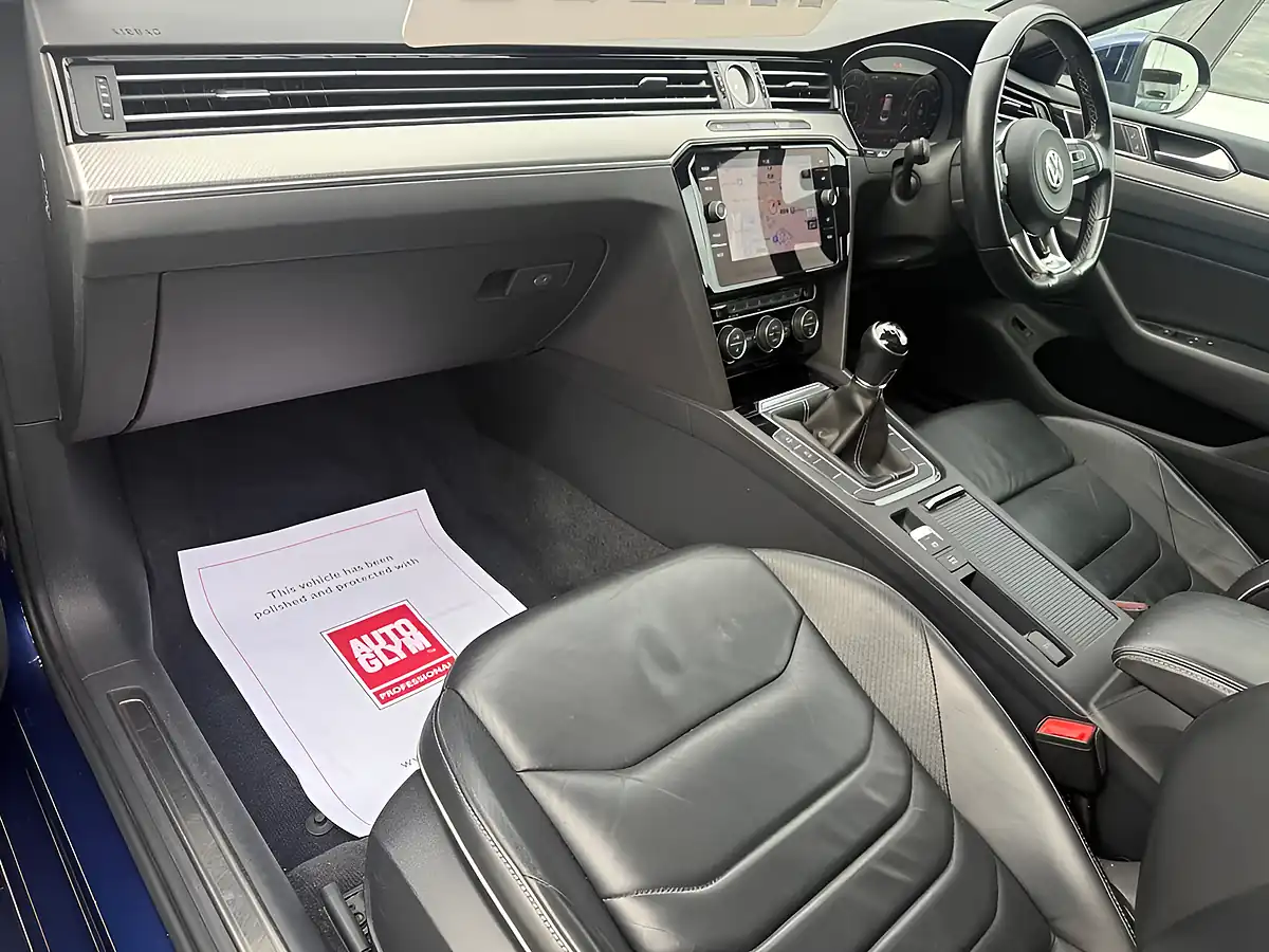 Used 2018 Volkswagen Arteon R-Line Atlantic Blue - Interior and Exterior details 16