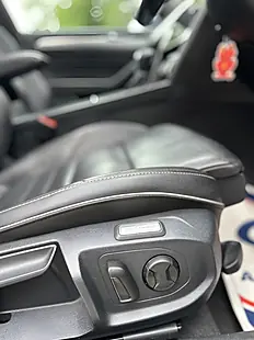 Used 2018 Volkswagen Arteon R-Line Blue - Interior and Exterior details 9