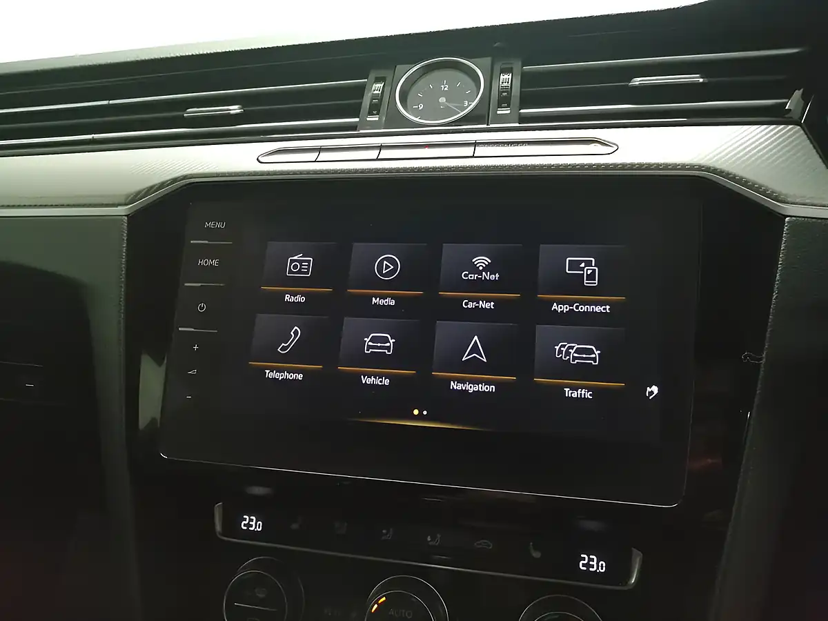 Used 2018 Volkswagen Arteon R-Line Fastback Blue - Interior and Exterior details 14