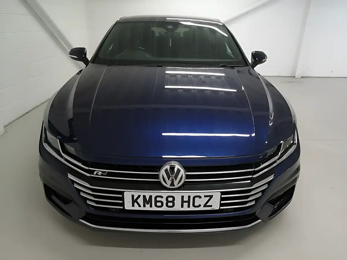 Used 2018 Volkswagen Arteon R-Line Fastback Blue - Interior and Exterior details 8