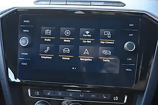 Used 2018 Volkswagen Arteon R-Line Fastback Pyrite Silver - Interior and Exterior details 16