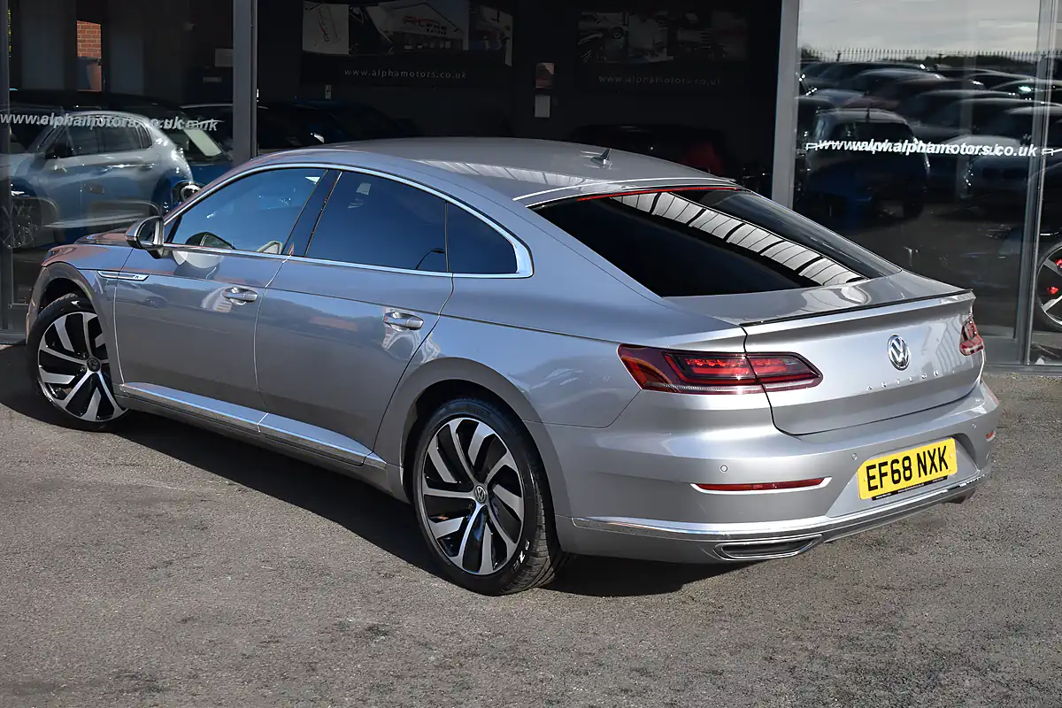 Used 2018 Volkswagen Arteon R-Line Fastback Pyrite Silver - Interior and Exterior details 2