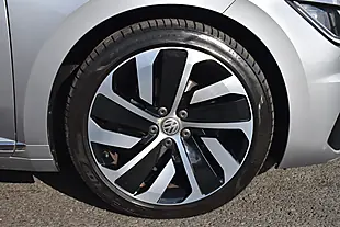 Used 2018 Volkswagen Arteon R-Line Fastback Pyrite Silver - Interior and Exterior details 6