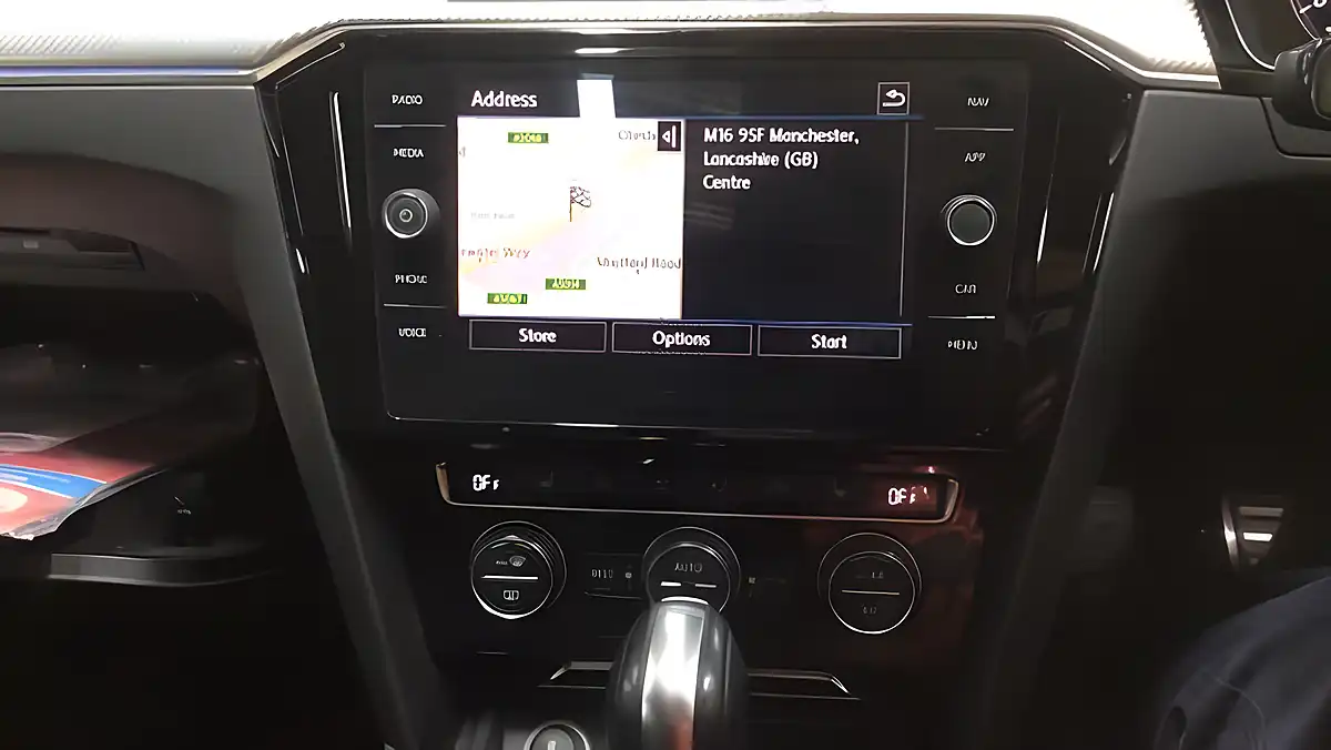 Used 2018 Volkswagen Arteon R-Line White - Interior and Exterior details 13
