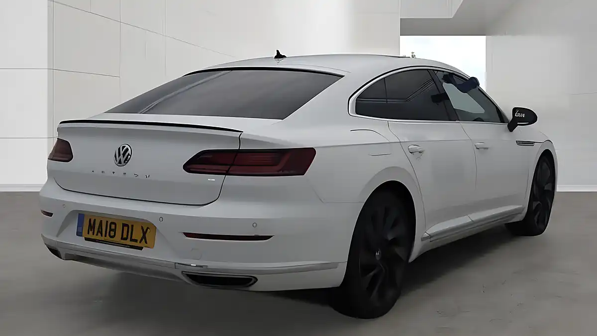 Used 2018 Volkswagen Arteon R-Line White - Interior and Exterior details 4