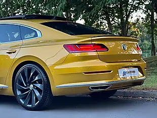 Used 2018 Volkswagen Arteon R-Line Yellow - Interior and Exterior details 13