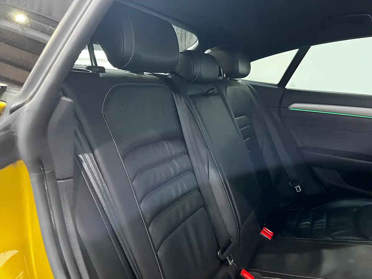 Used 2018 Volkswagen Arteon R-Line Yellow - Interior and Exterior details 19