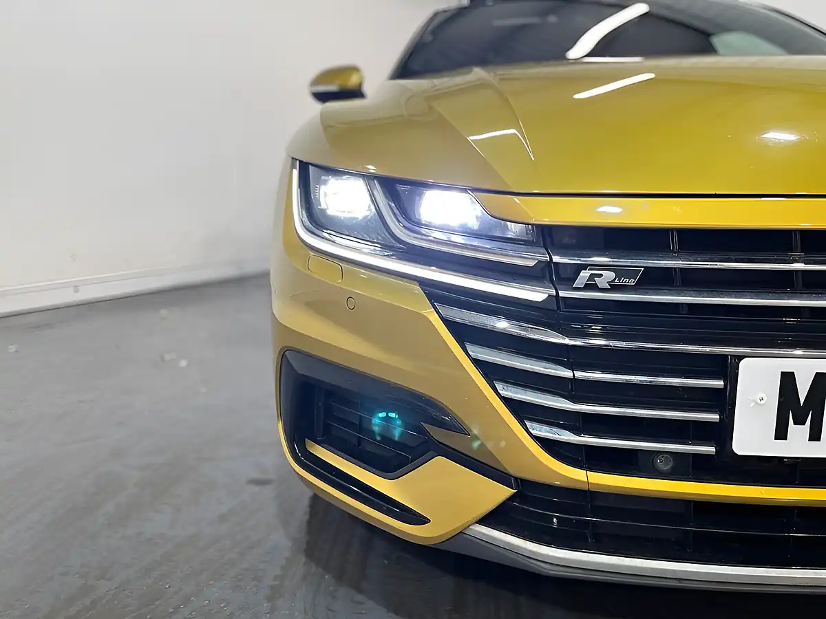 Used 2018 Volkswagen Arteon R-Line Yellow - Interior and Exterior details 5