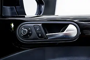 Used 2018 Volkswagen Beetle R-Line Silver - Interior and Exterior details 15