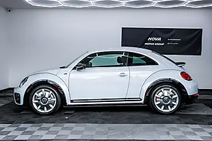 Used 2018 Volkswagen Beetle R-Line Silver - Interior and Exterior details 6