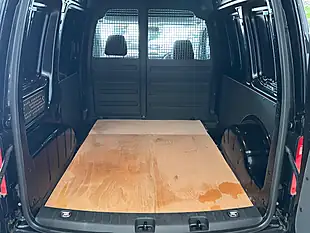 Used 2018 Volkswagen Caddy C20 Bluemotion Tech Startline Black - Interior and Exterior details 8