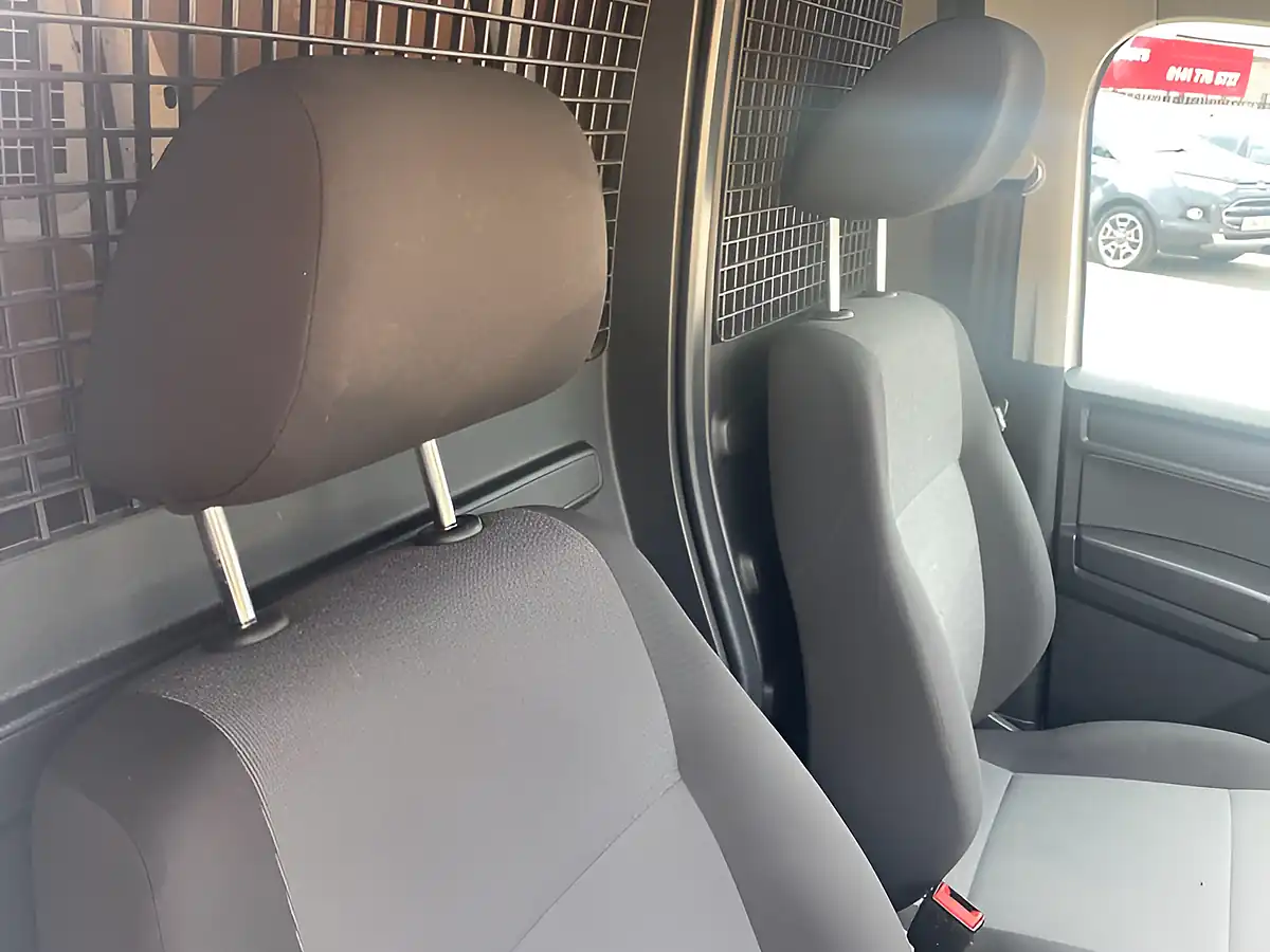 Used 2018 Volkswagen Caddy C20 Startline Swb White - Interior and Exterior details 13