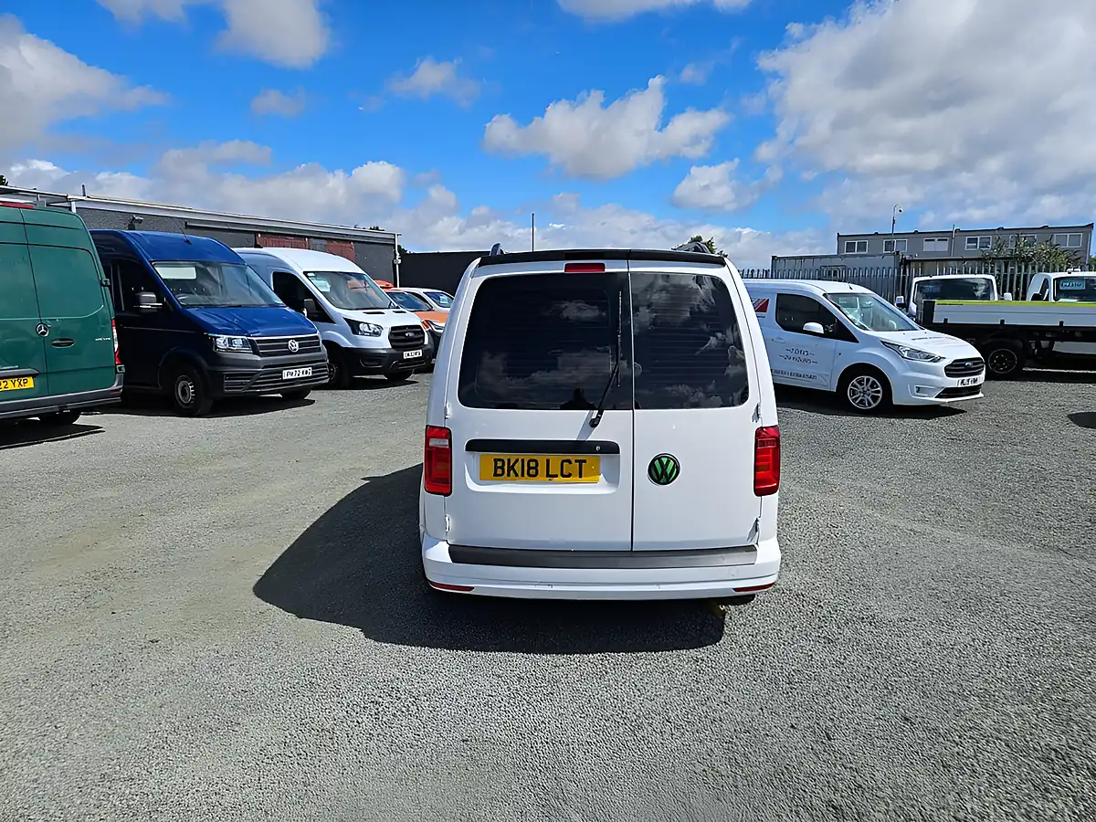 Used 2018 Volkswagen Caddy C20 Trendline White - Interior and Exterior details 7
