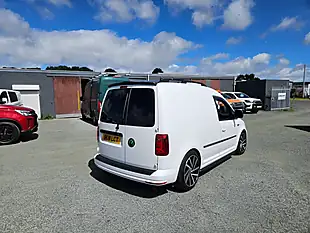 Used 2018 Volkswagen Caddy C20 Trendline White - Interior and Exterior details 8