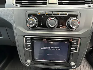 Used 2018 Volkswagen Caddy Highline Black - Interior and Exterior details 16