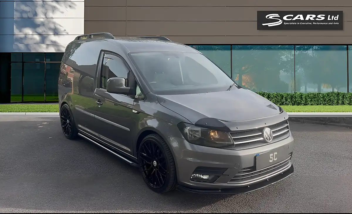 Used 2018 Volkswagen Caddy Highline Grey - Front View