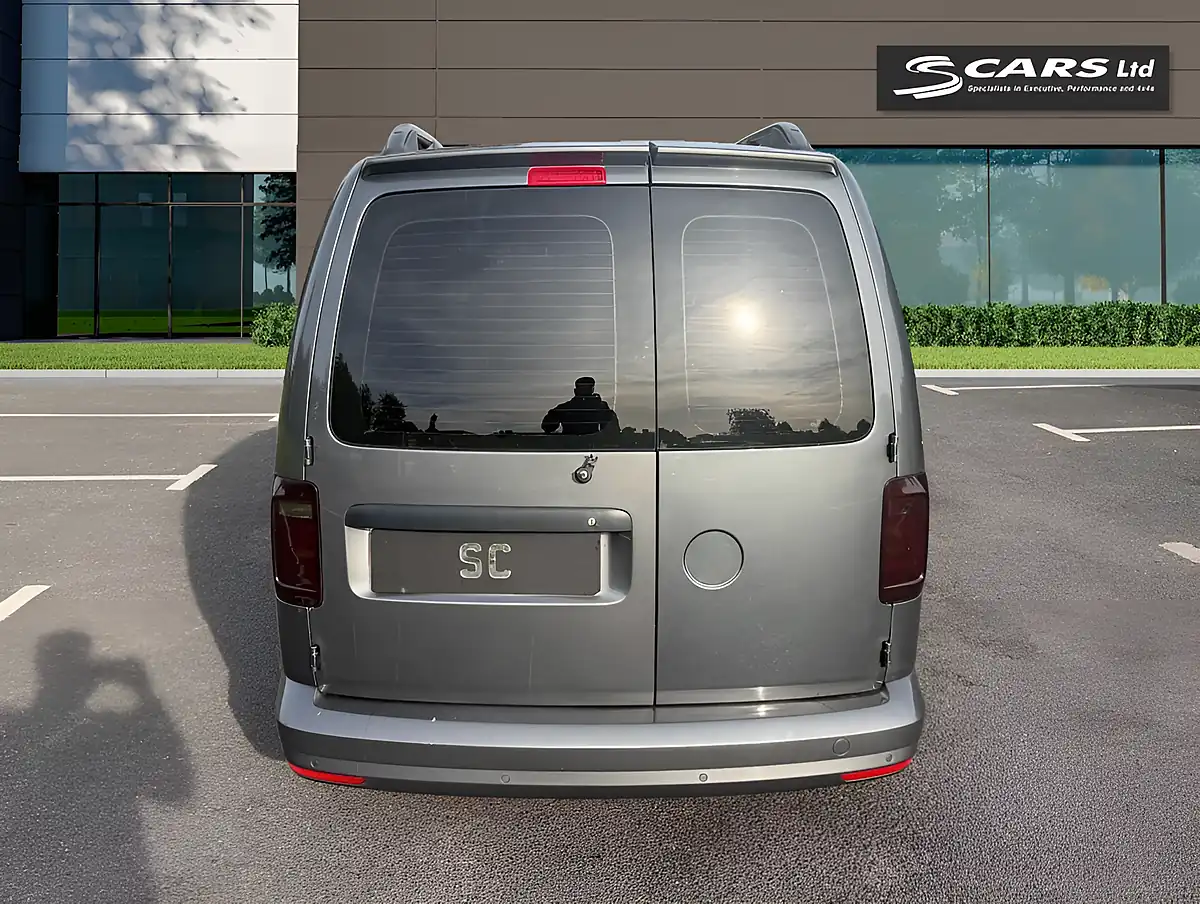 Used 2018 Volkswagen Caddy Highline Grey - Interior and Exterior details 4