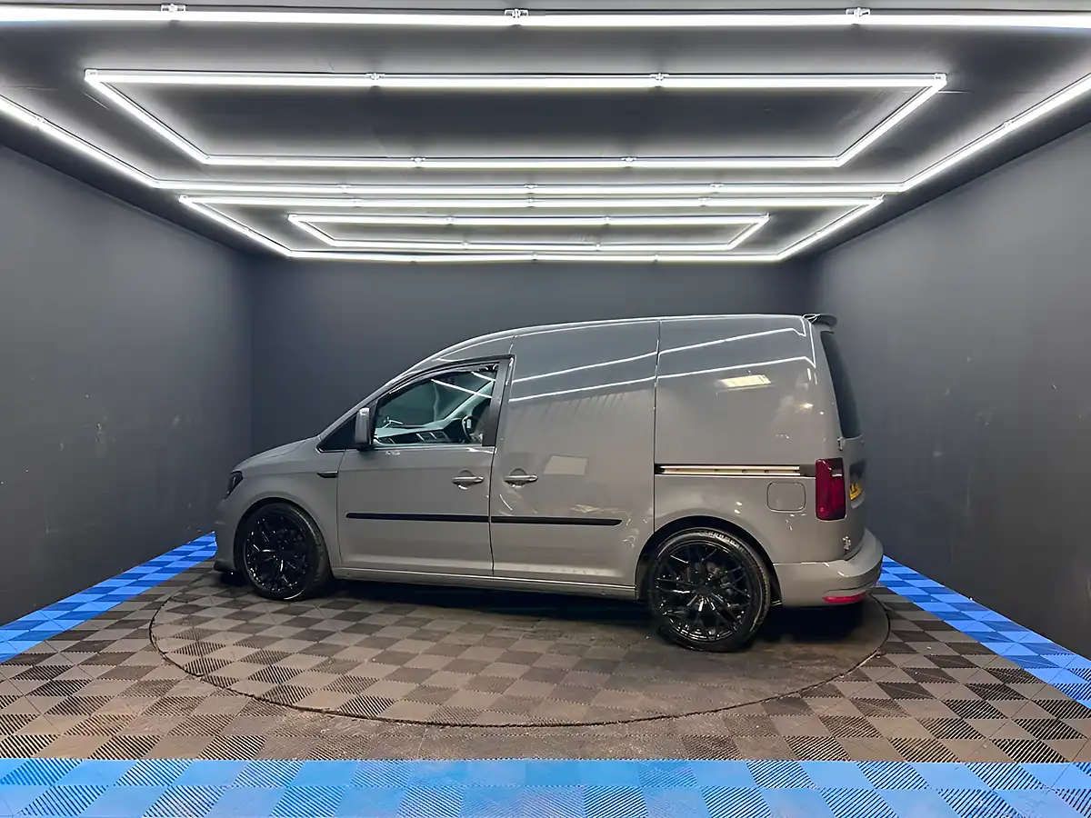 Used 2018 Volkswagen Caddy Highline Matt Grey - Interior and Exterior details 7