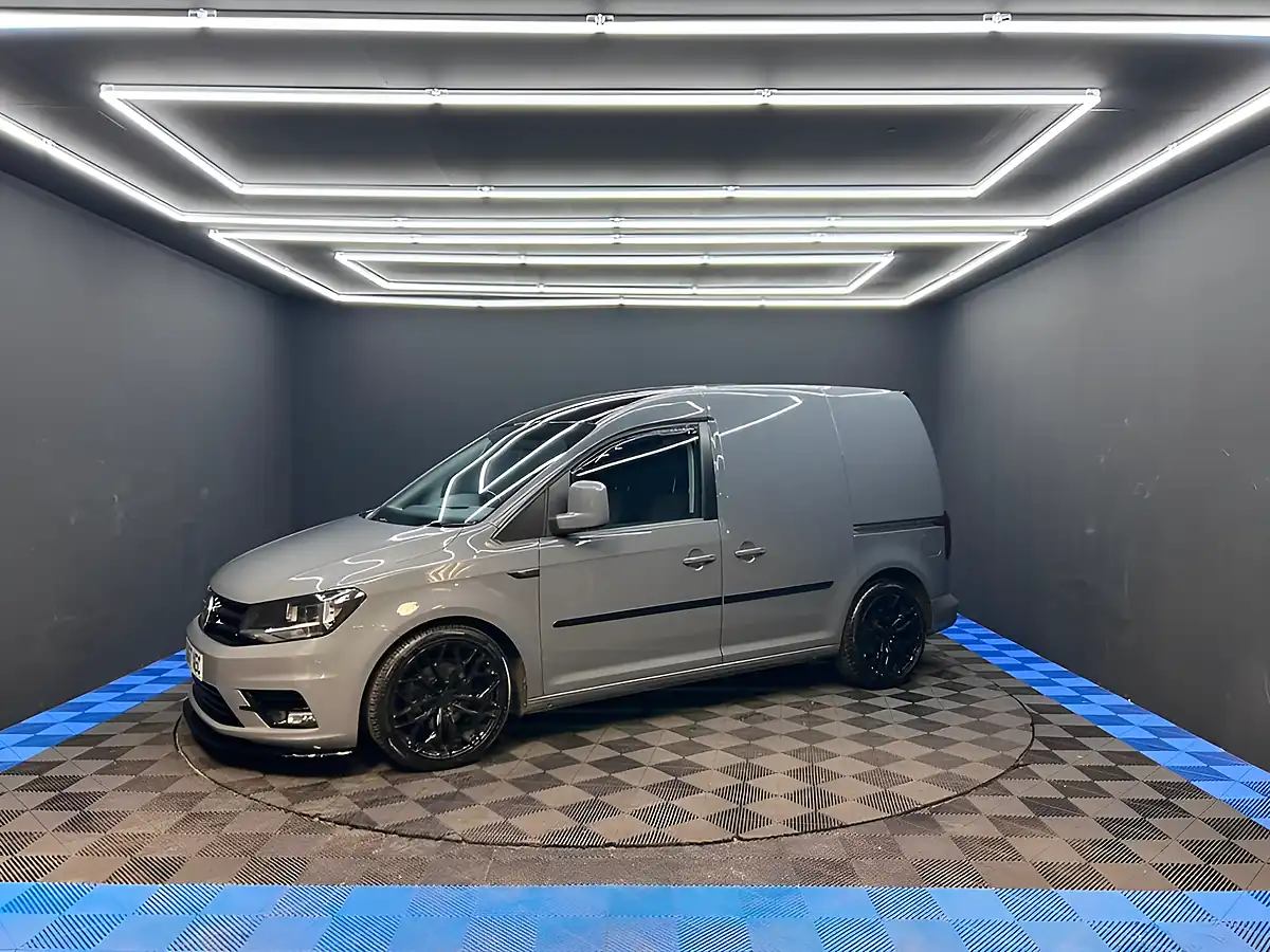 Used 2018 Volkswagen Caddy Highline Matt Grey - Interior and Exterior details 9