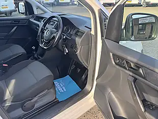 Used 2018 Volkswagen Caddy Maxi C20 Startline - Interior and Exterior details 15